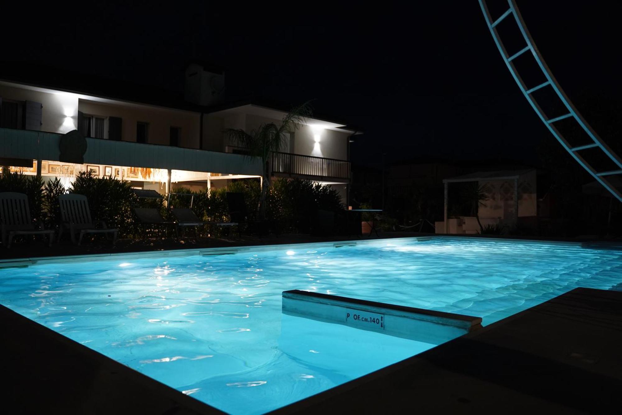 Dubaibeachotel 리도 델리 에스텐시 외부 사진
